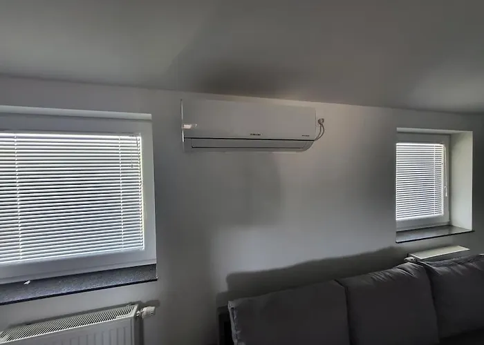 Jack Apartments