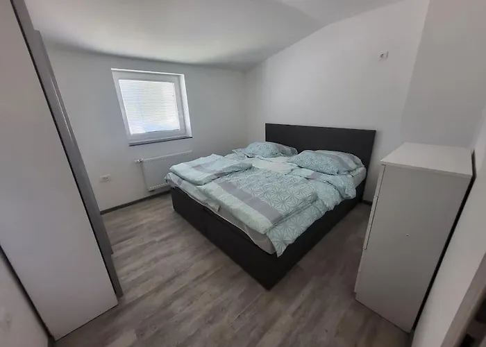 Jack Apartments