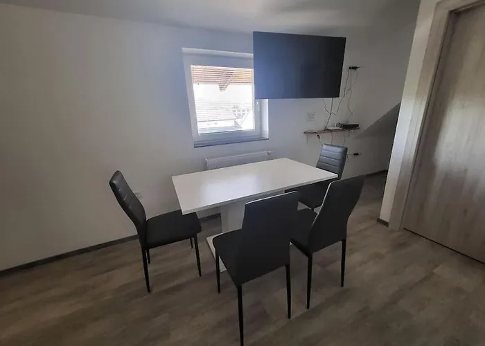 Jack Apartments